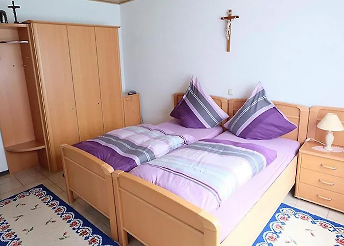 Apartment Eifel Garden Hideaway