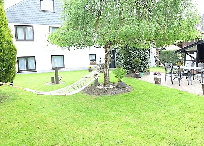 Apartment Eifel Garden Hideaway